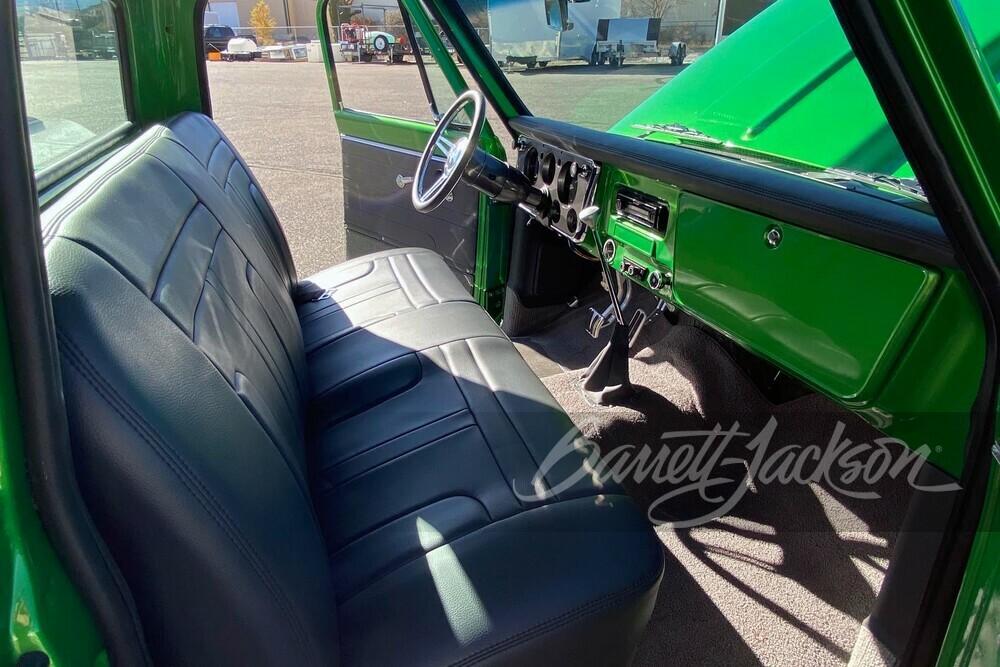 1967 CHEVROLET C10 CUSTOM PICKUP - Interior - 251965