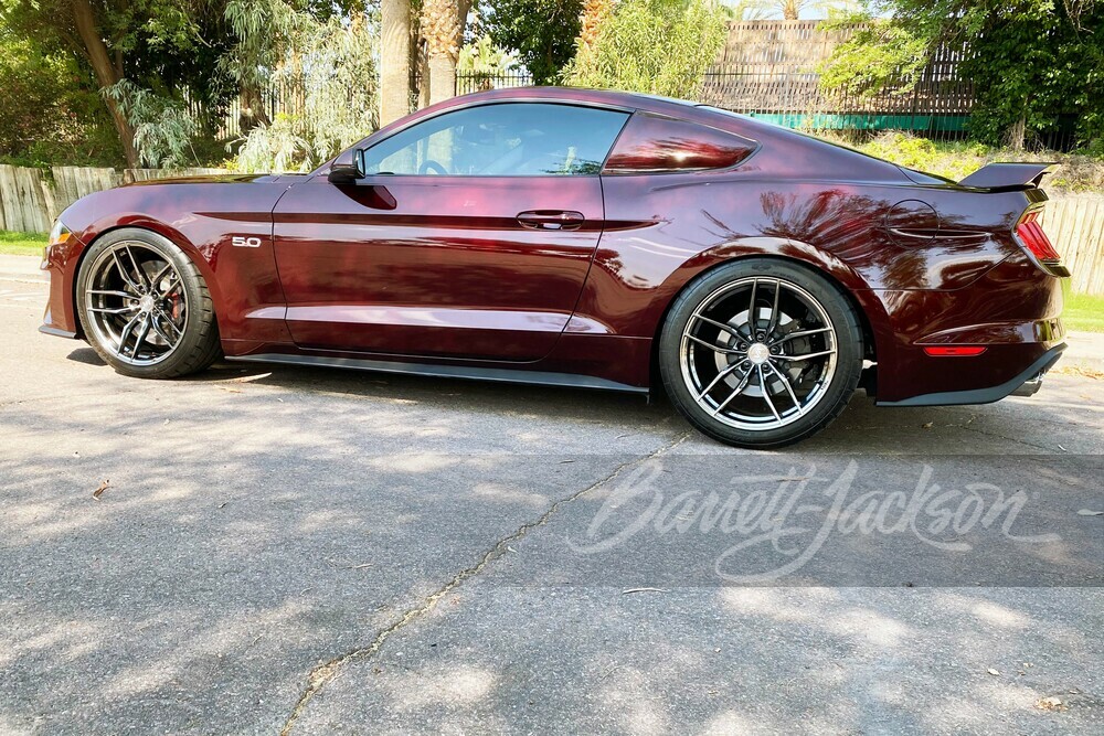 2018 FORD MUSTANG GT CUSTOM COUPE - Side Profile - 251985