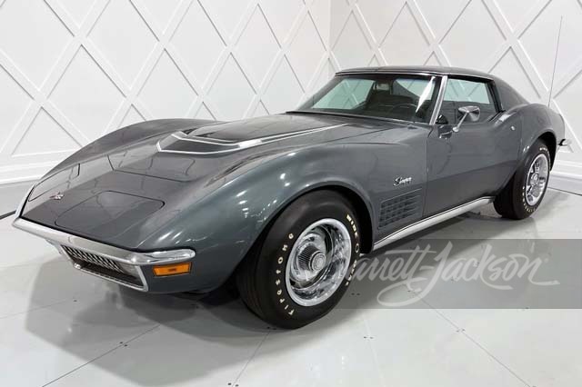 1970 CHEVROLET CORVETTE LT1 - Front 3/4 - 252045