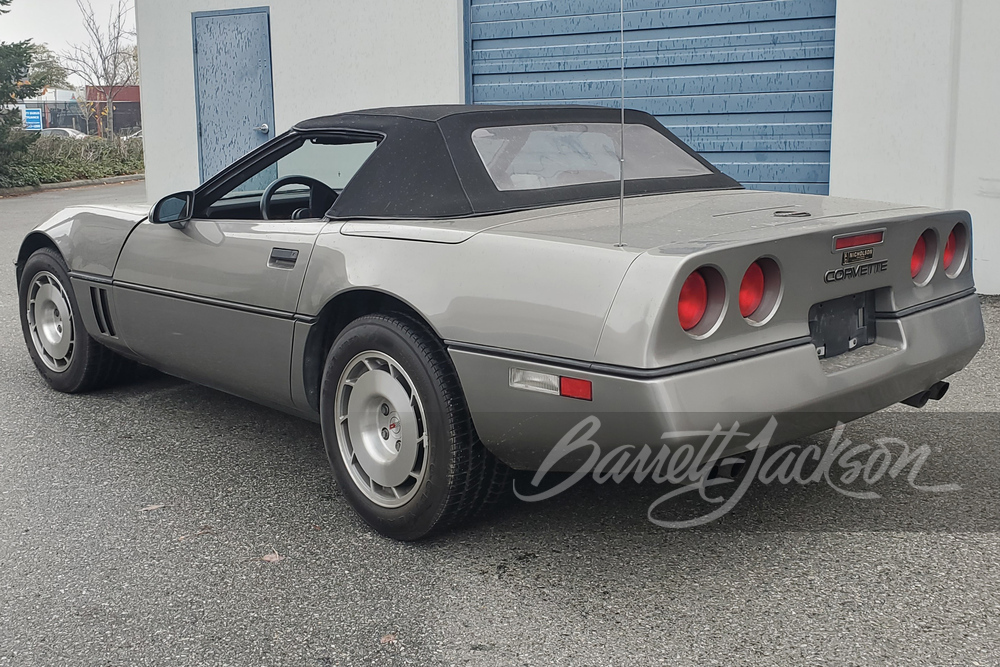 1986 CHEVROLET CORVETTE CONVERTIBLE - Rear 3/4 - 252102