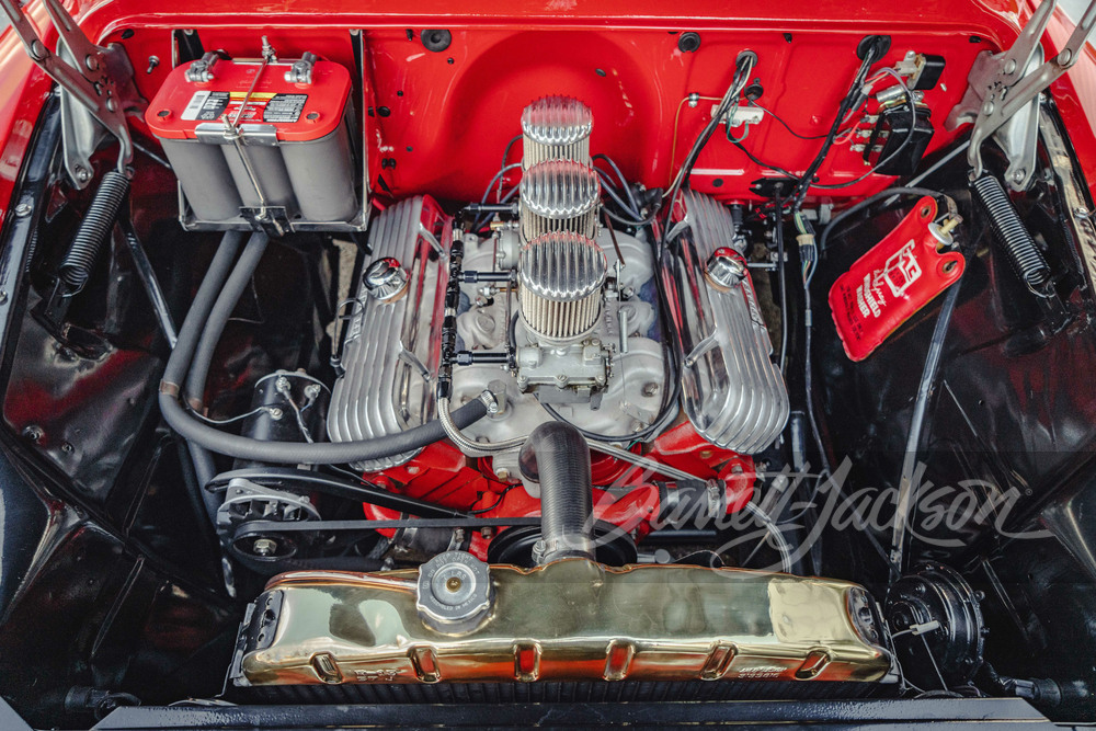 1957 GMC SUBURBAN CARRIER PICKUP - Engine - 252145
