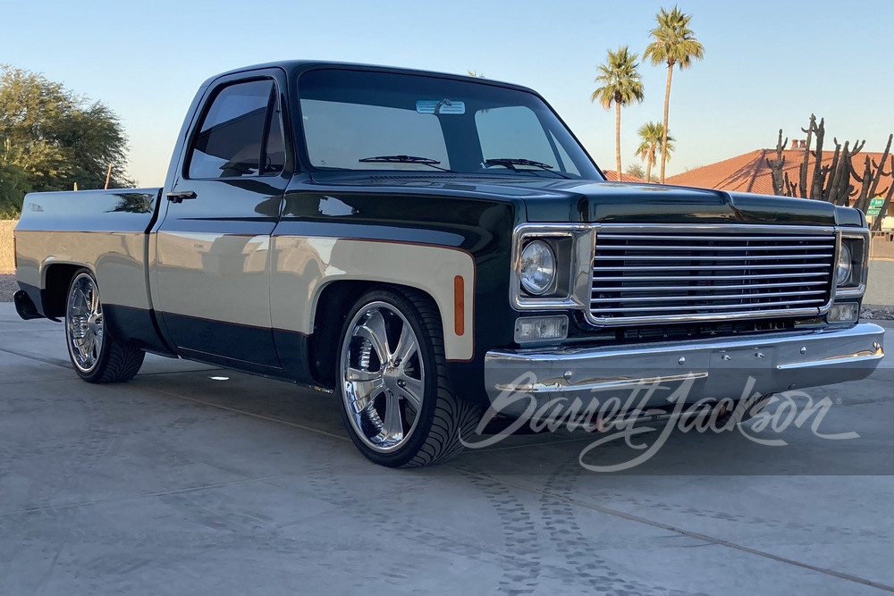1974 CHEVROLET C10 CUSTOM PICKUP - Front 3/4 - 252153