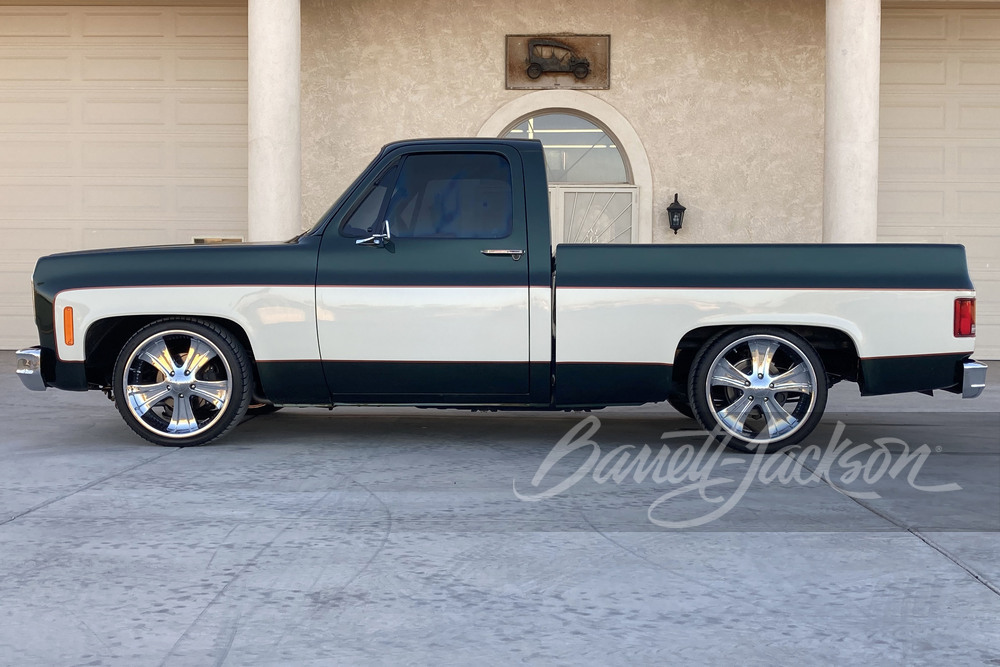 1974 CHEVROLET C10 CUSTOM PICKUP - Side Profile - 252153