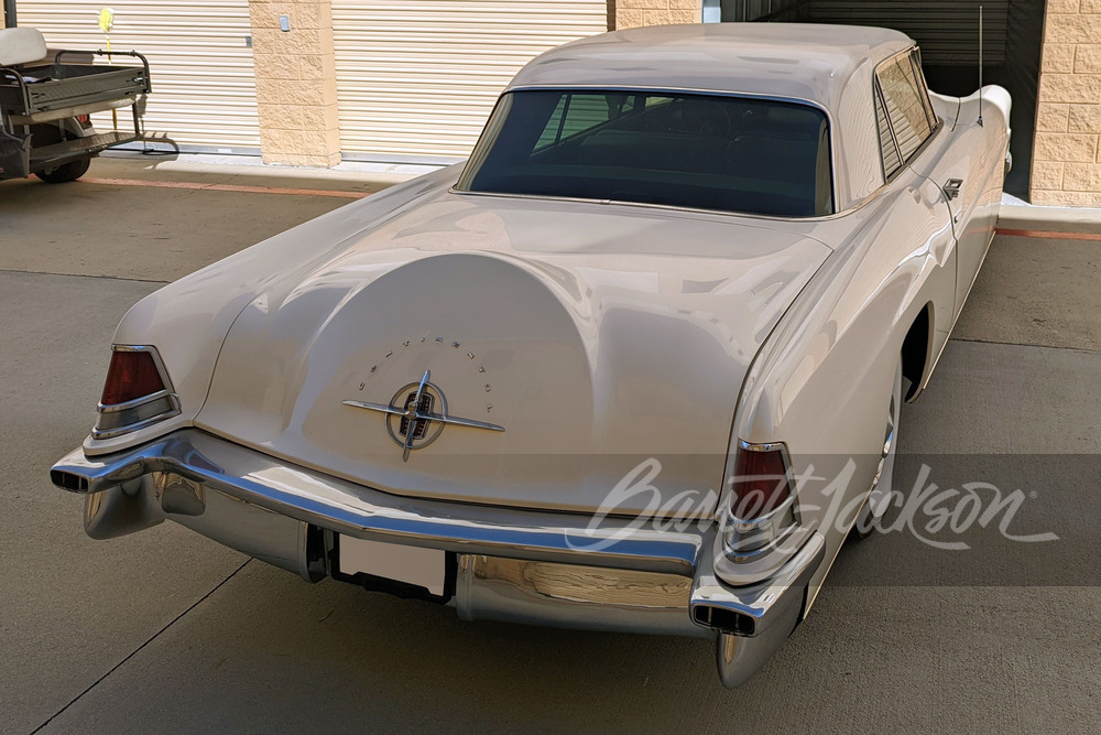 1956 LINCOLN CONTINENTAL MARK II - Rear 3/4 - 252155