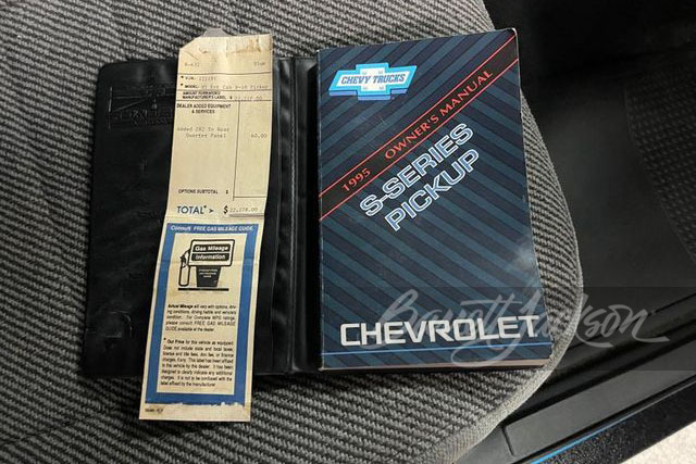 1995 CHEVROLET S-10 ZR-2 PICKUP - Misc 7 - 252414