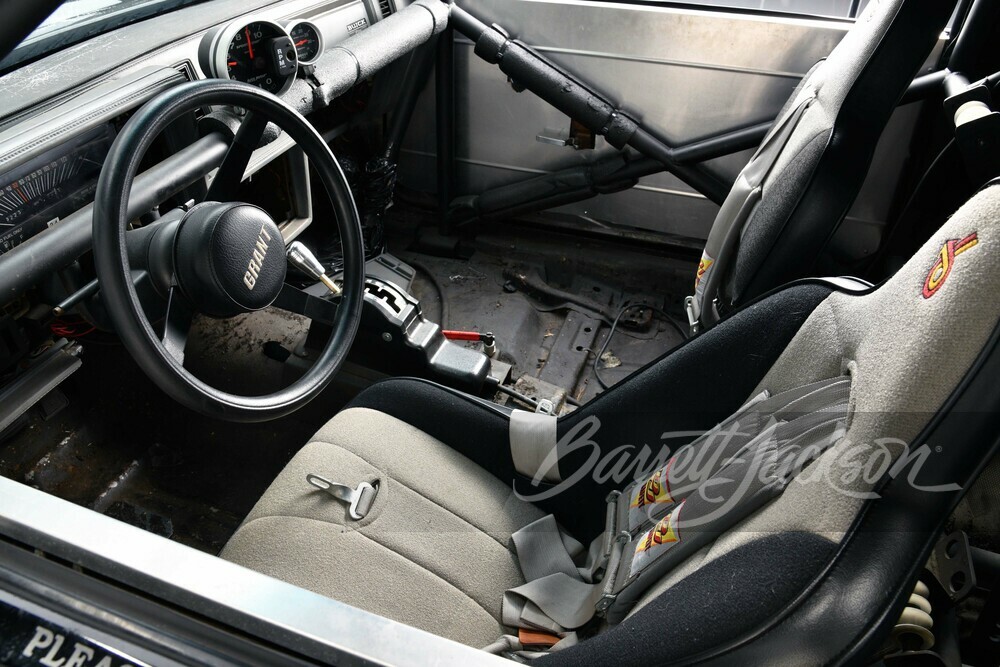 1987 BUICK GRAND NATIONAL "FAST & FURIOUS" - Interior - 252452