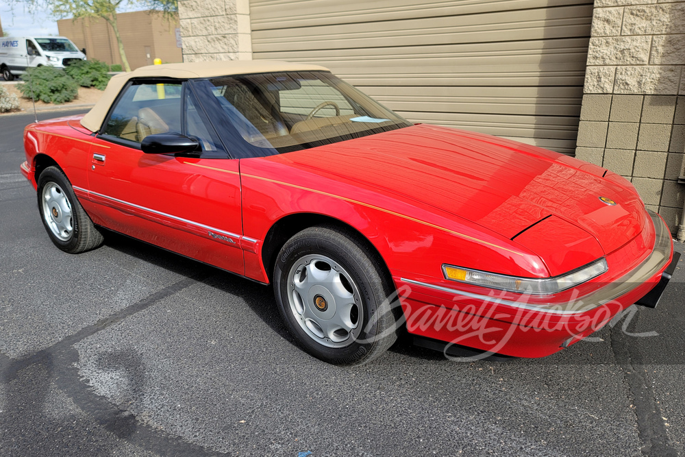 1991 BUICK REATTA CONVERTIBLE - Front 3/4 - 252497