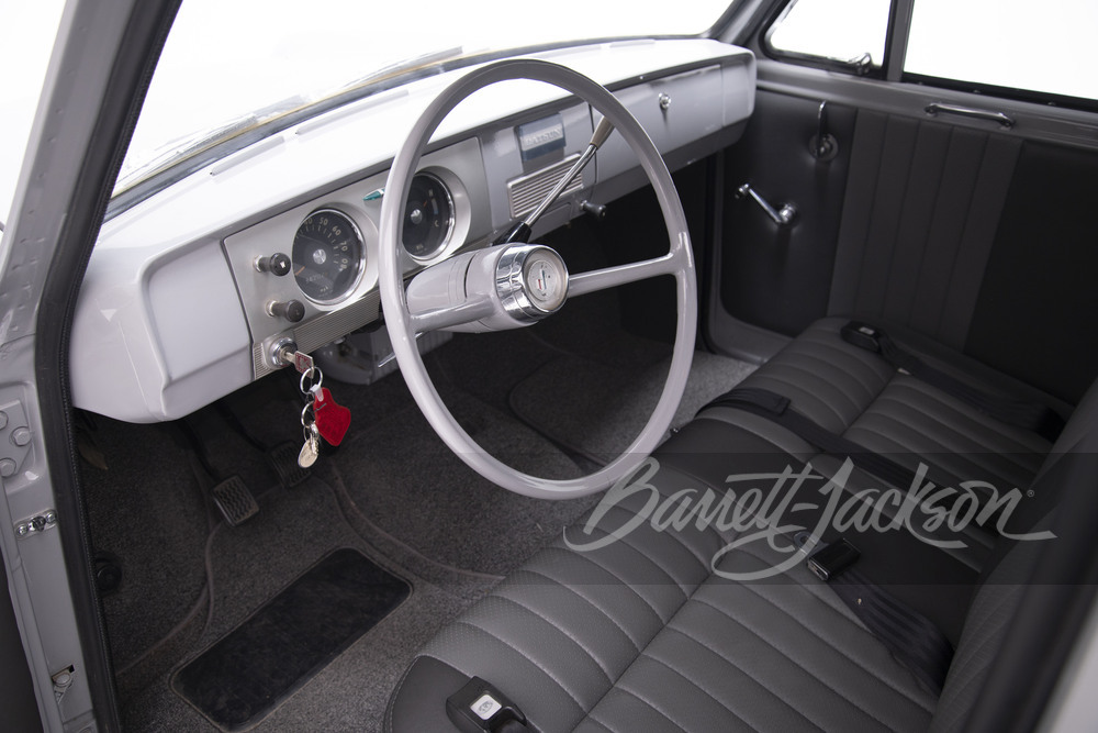 1963 DATSUN 320 PICKUP - Interior - 252522