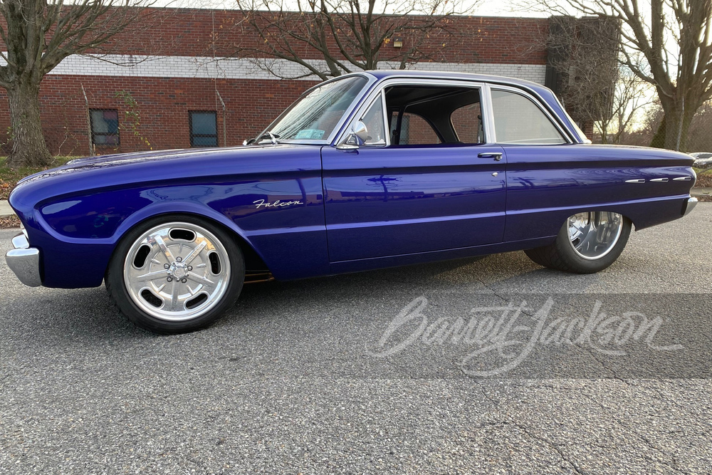 1961 FORD FALCON CUSTOM COUPE - Side Profile - 252571
