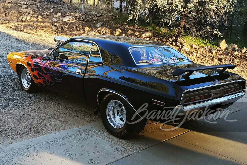 1971 DODGE CHALLENGER CUSTOM COUPE - Rear 3/4 - 252574