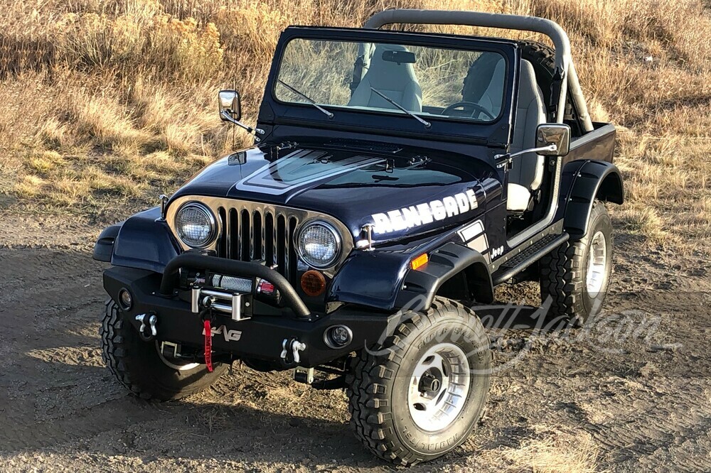 1983 JEEP CJ7 CUSTOM SUV - Front 3/4 - 252602