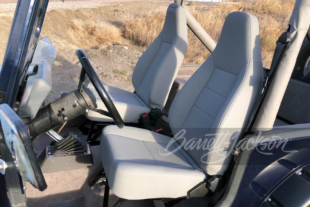 1983 JEEP CJ7 CUSTOM SUV - Interior - 252602