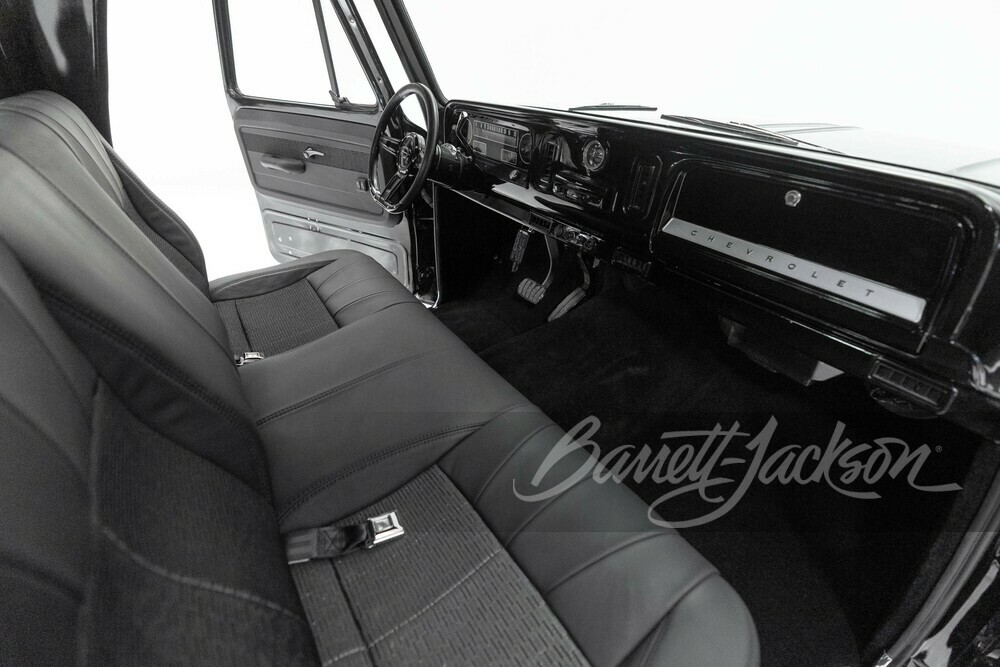 1966 CHEVROLET C10 CUSTOM PICKUP - Interior - 252610
