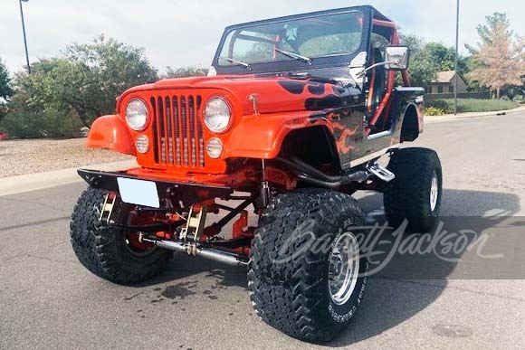 1985 JEEP CJ7 CUSTOM SUV - Front 3/4 - 252611
