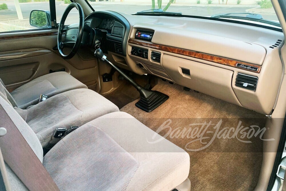 1996 FORD F-150 PICKUP - Interior - 252764
