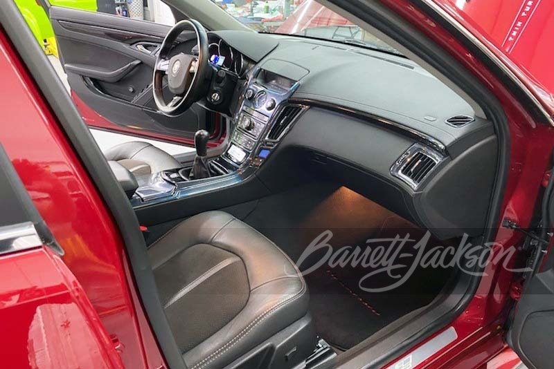 2013 CADILLAC CTS-V HENNESSEY WIDEBODY WAGON - Interior - 252785