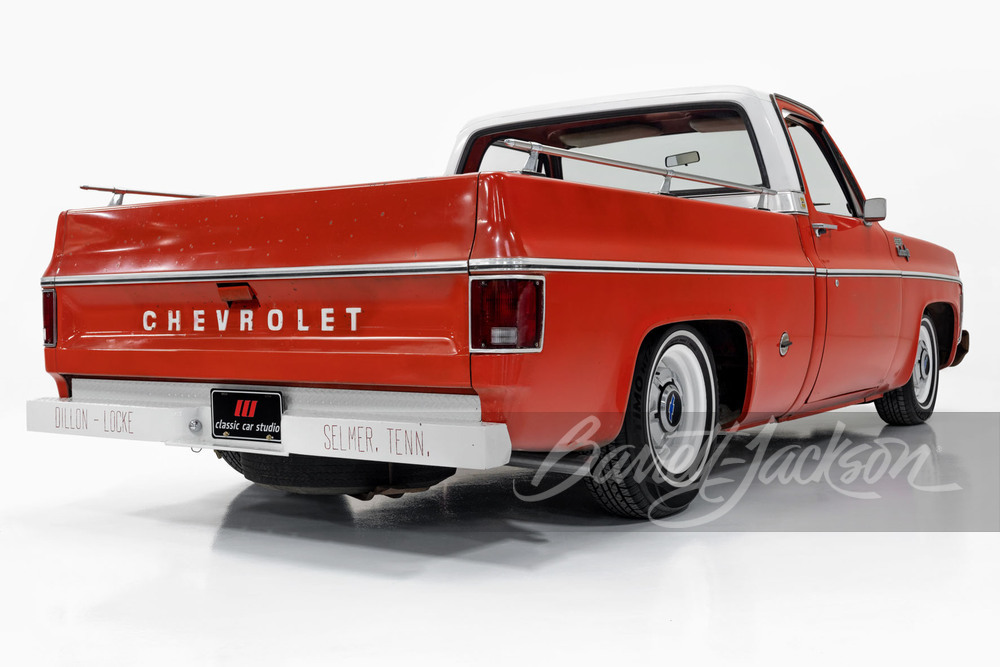1973 CHEVROLET C10 CUSTOM PICKUP - Rear 3/4 - 252894