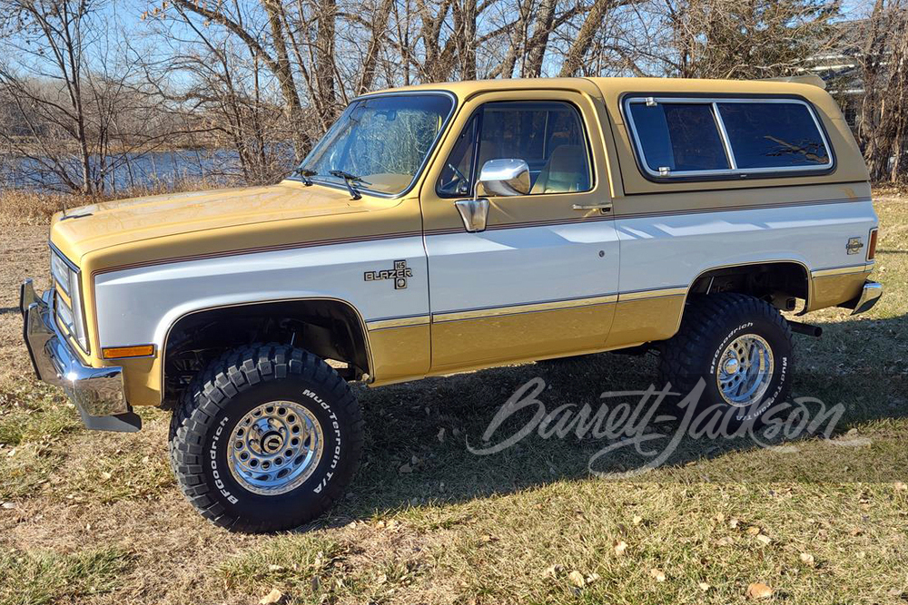 1988 CHEVROLET K5 BLAZER CUSTOM SUV - Side Profile - 252927