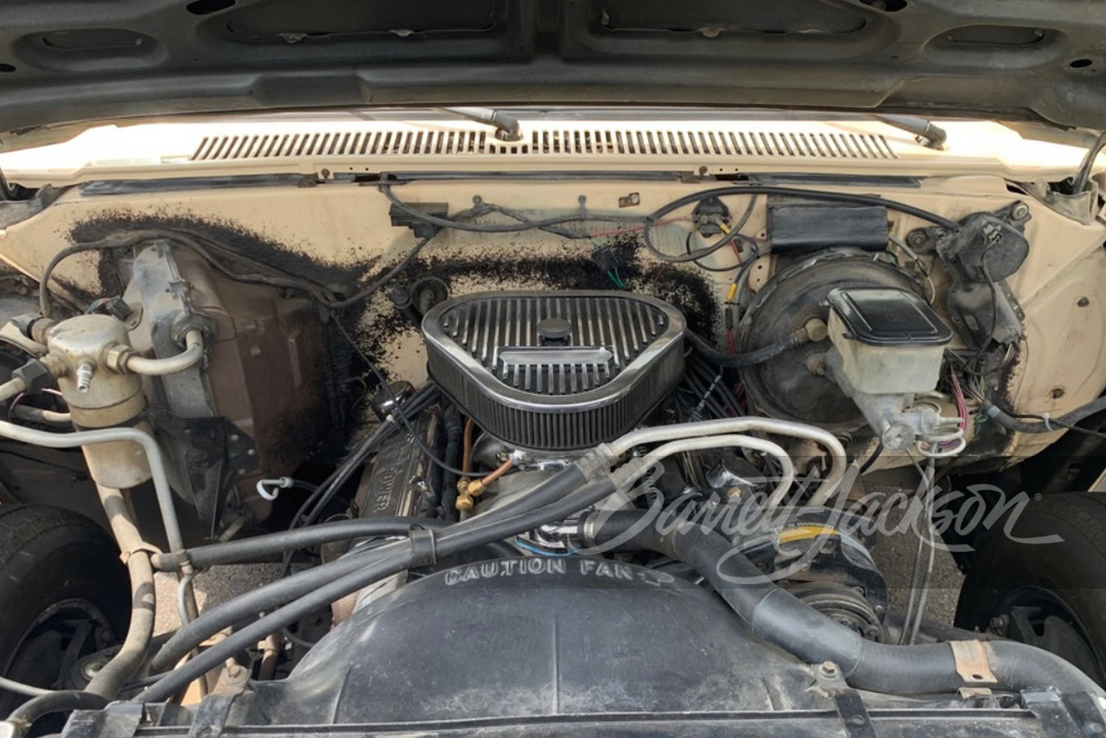 1985 CHEVROLET SUBURBAN CUSTOM SUV - Engine - 252941