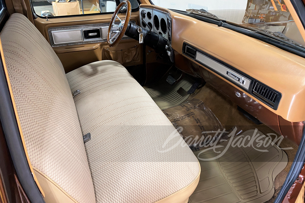 1980 CHEVROLET C10 CUSTOM PICKUP - Interior - 253065