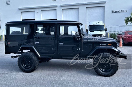 1985 TOYOTA FJ45 LAND CRUISER CUSTOM TROOPY - Side Profile - 253272
