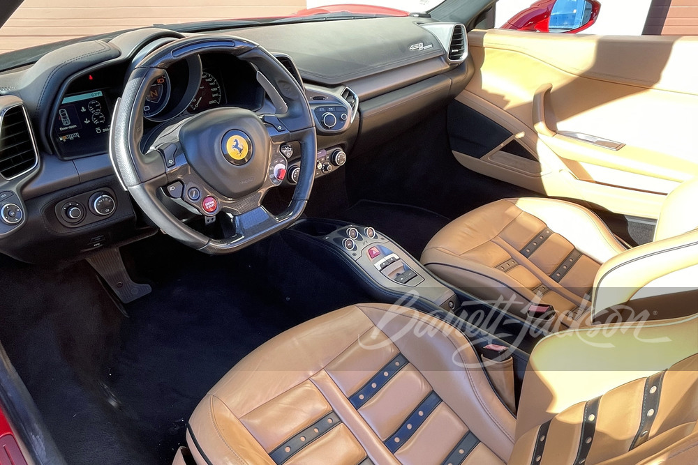 2014 FERRARI 458 SPIDER - Interior - 253409