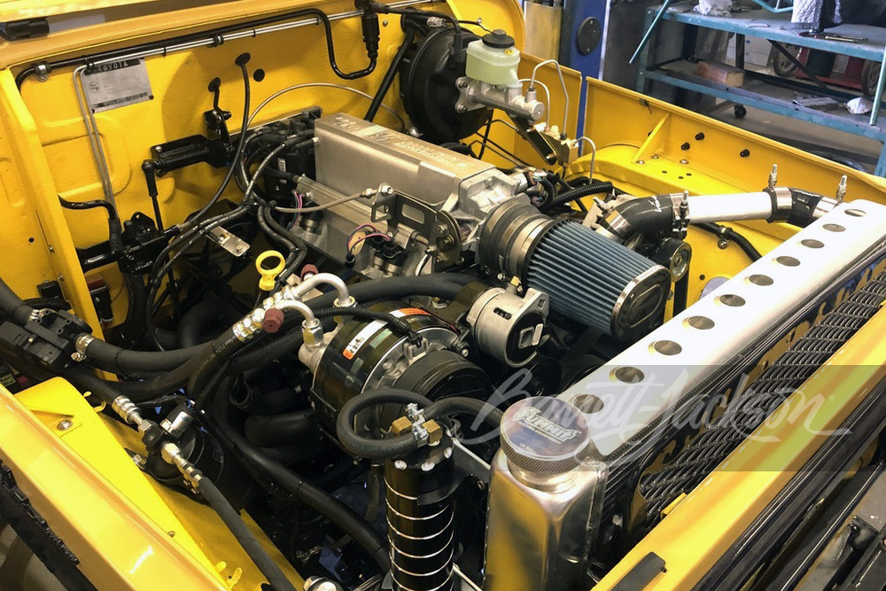 1966 TOYOTA LAND CRUISER FJ45 CUSTOM "CATERPILLAR" PICKUP - Engine - 253418