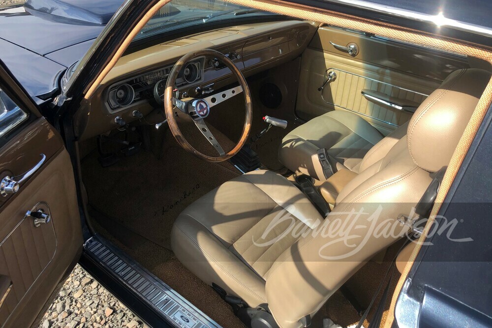 65 Ranchero Interior 1965 FORD RANCHERO CUSTOM PICKUP - Interior - 253462