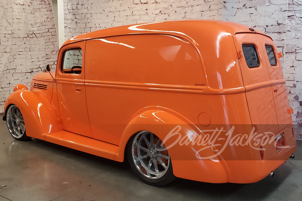 1938 FORD CUSTOM PANEL DELIVERY TRUCK - Rear 3/4 - 253641