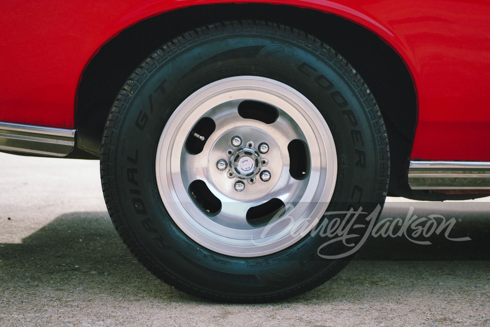 1975 FORD GRAN TORINO "STARSKY AND HUTCH" RE-CREATION - Misc 48 - 253909