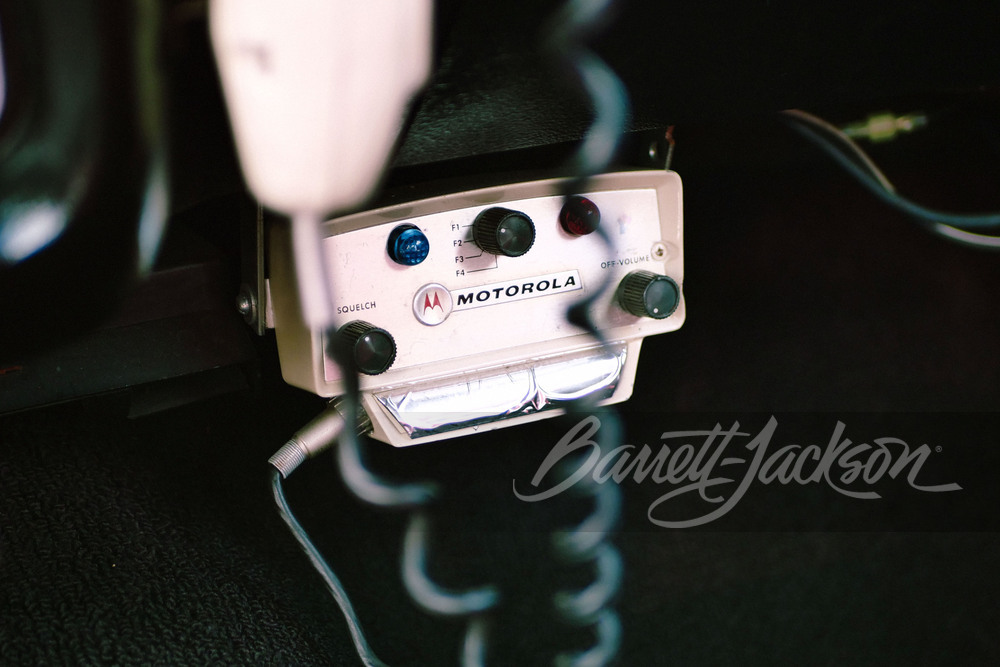 1975 FORD GRAN TORINO "STARSKY AND HUTCH" RE-CREATION - Misc 40 - 253909