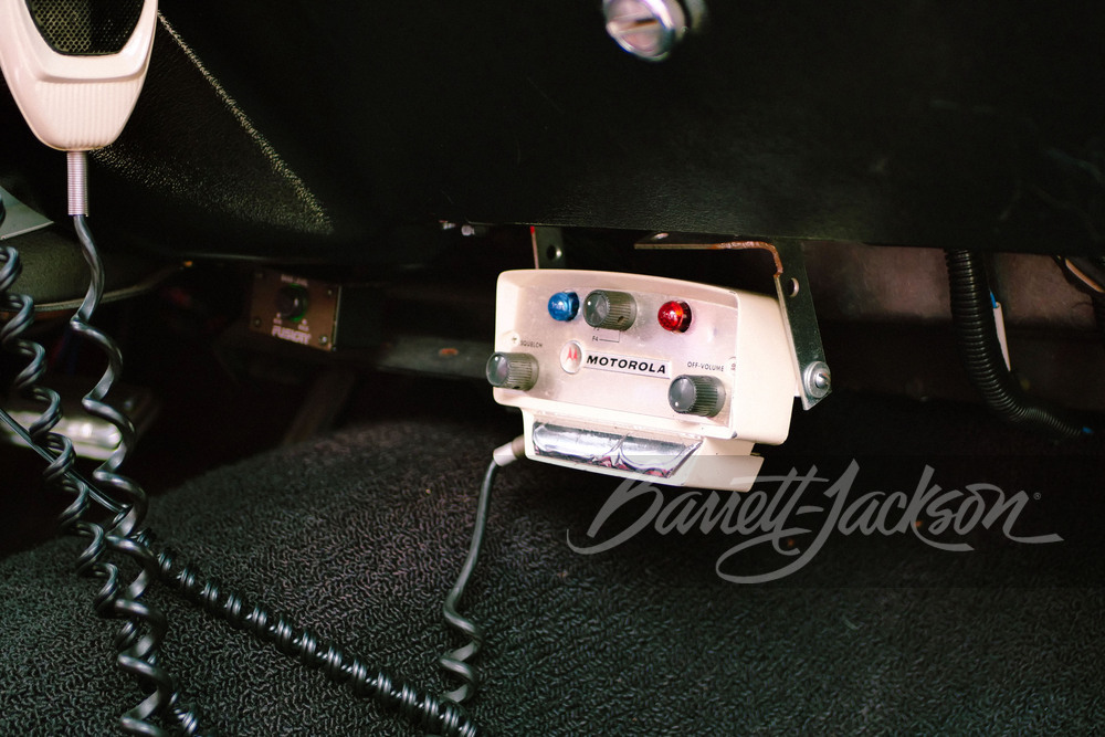 1975 FORD GRAN TORINO "STARSKY AND HUTCH" RE-CREATION - Misc 36 - 253909