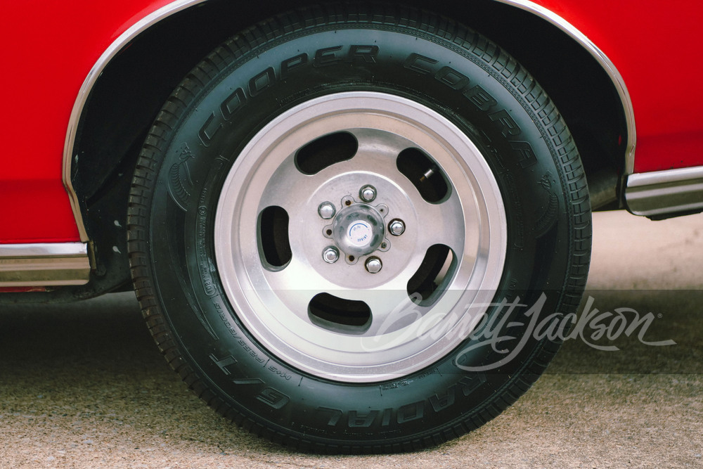 1975 FORD GRAN TORINO "STARSKY AND HUTCH" RE-CREATION - Misc 47 - 253909