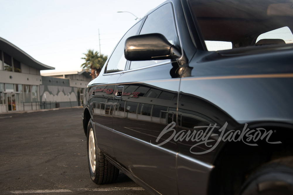1992 LEXUS LS400 - Side Profile - 254512