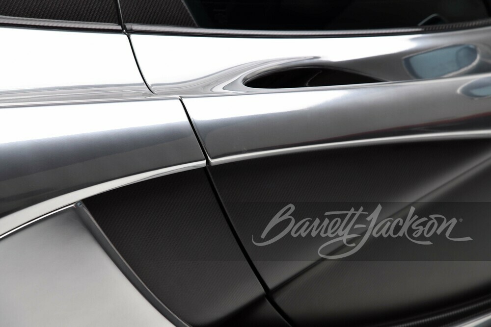 2014 MCLAREN P1 - Misc 15 - 254782