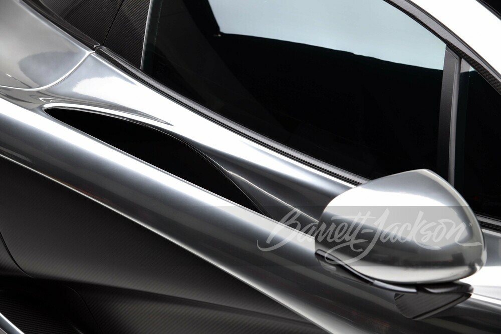 2014 MCLAREN P1 - Misc 18 - 254782