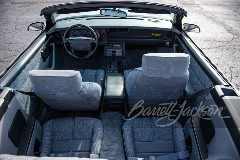 1990 CHEVROLET CAMARO IROC-Z CONVERTIBLE - Interior - 254792