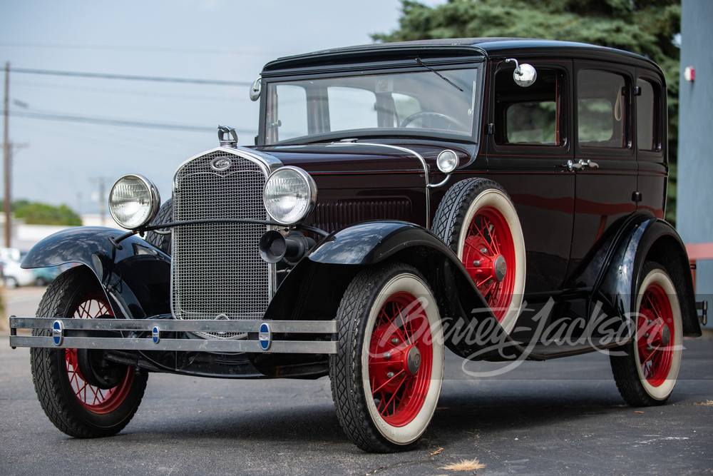 1931 FORD MODEL A - Front 3/4 - 254824