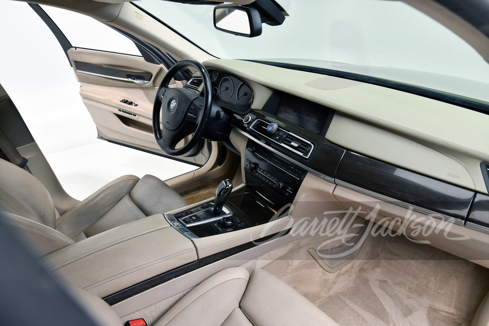 2009 BMW 750Li - Interior - 254874