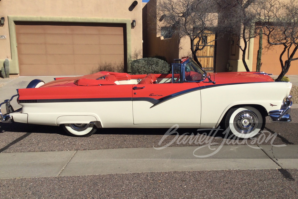 1956 FORD SUNLINER CONVERTIBLE - Side Profile - 255075