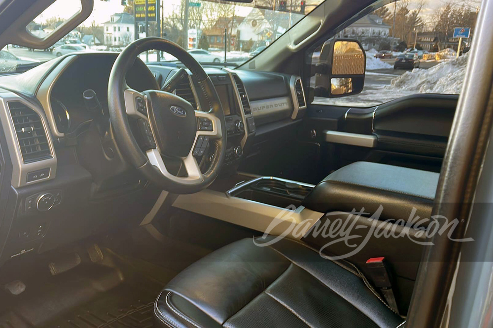 2021 FORD F-450 CUSTOM PICKUP - Interior - 256526