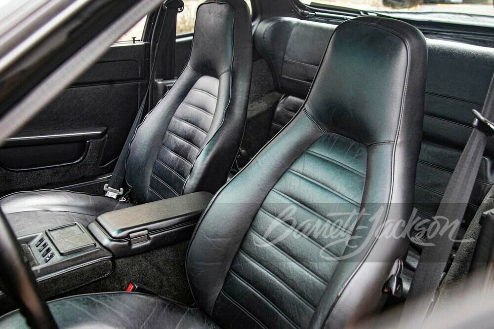 1983 PORSCHE 944 - Interior - 256665