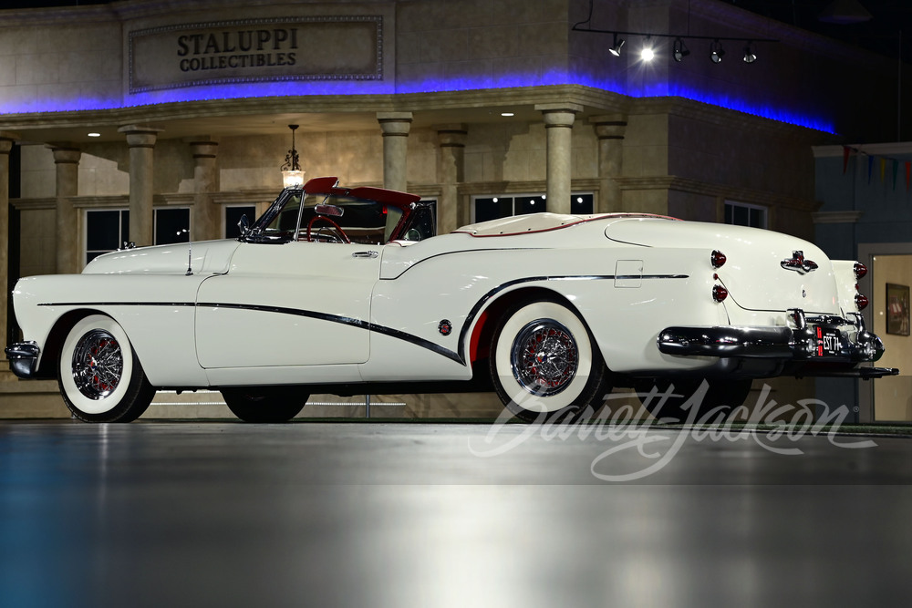 1953 BUICK SKYLARK CONVERTIBLE - Rear 3/4 - 256760