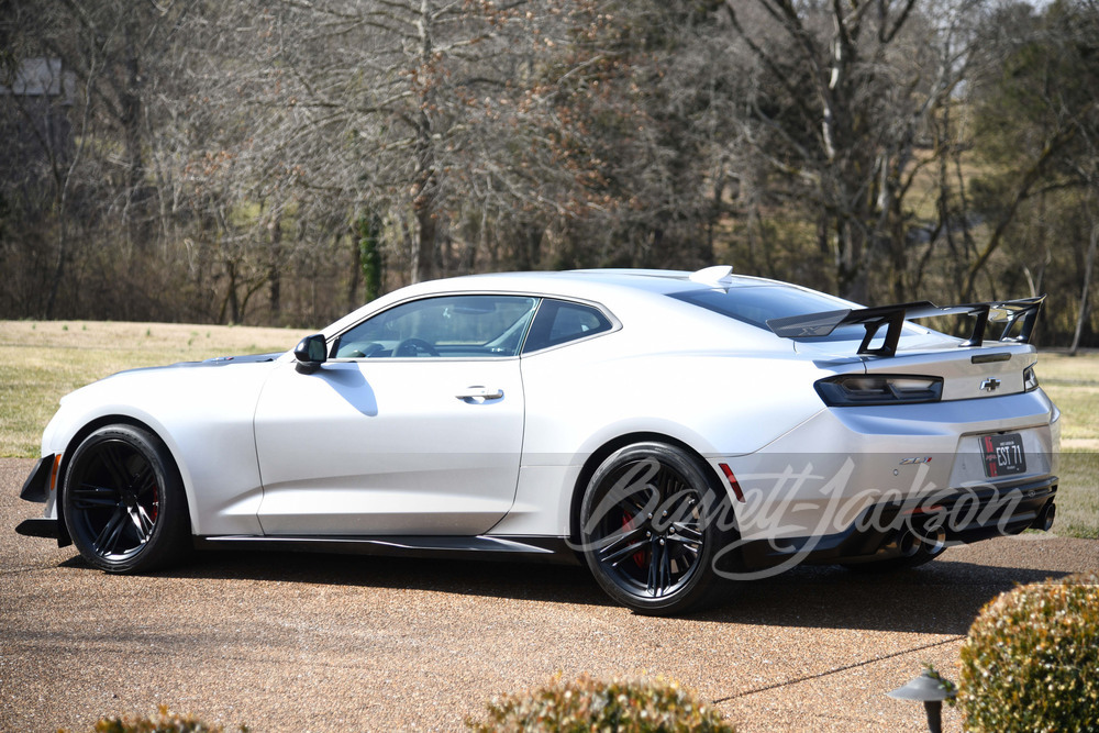 2018 CHEVROLET CAMARO ZL1 - Rear 3/4 - 256967