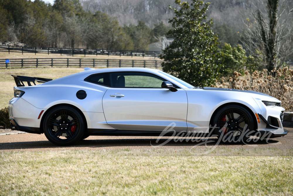 2018 CHEVROLET CAMARO ZL1 - Side Profile - 256967