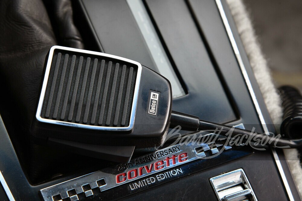 1978 CHEVROLET CORVETTE PACE CAR - Misc 22 - 257025