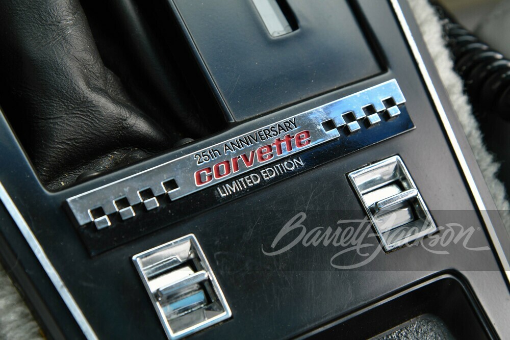 1978 CHEVROLET CORVETTE PACE CAR - Misc 21 - 257025