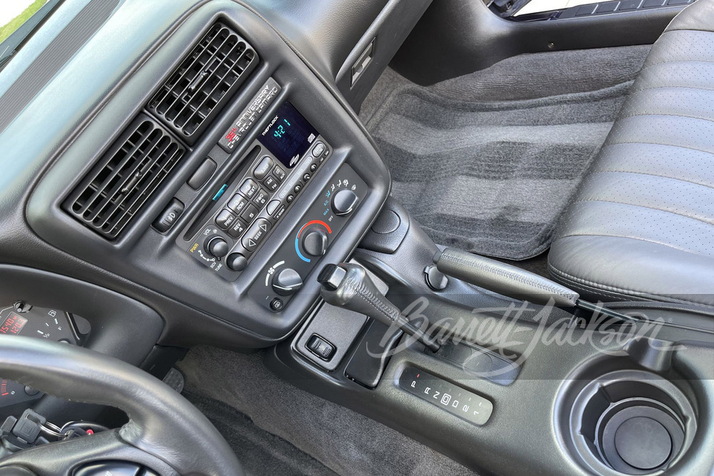2002 CHEVROLET CAMARO Z/28 CONVERTIBLE - Misc 8 - 257134
