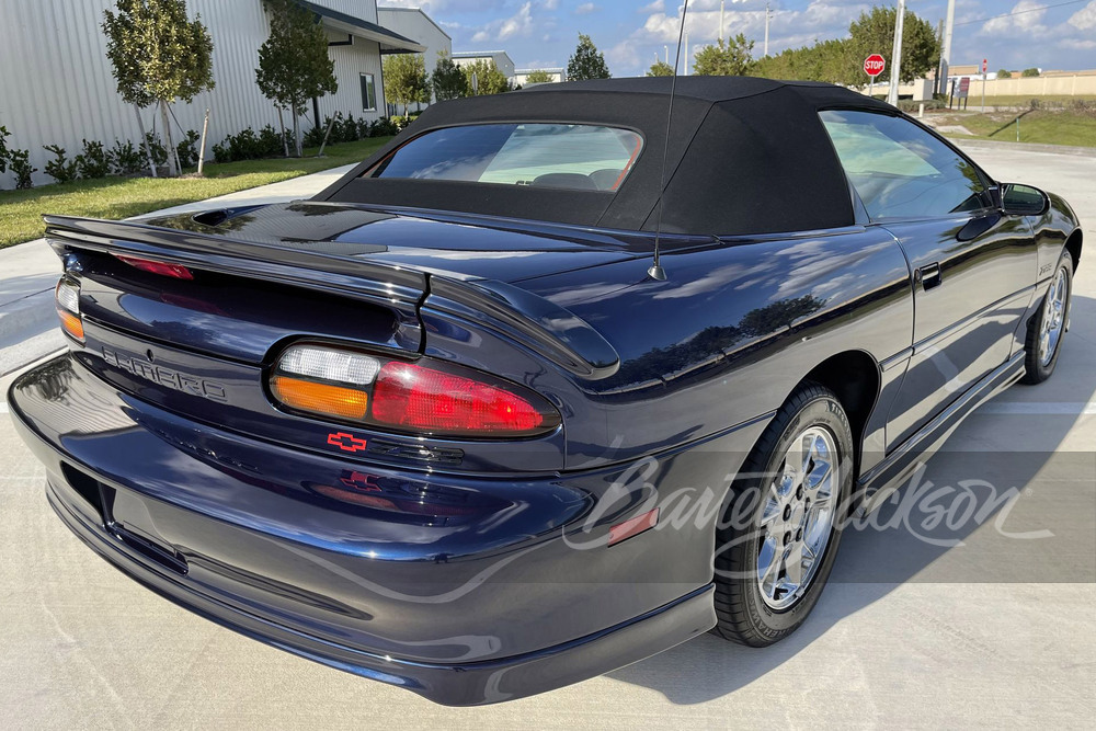 2002 CHEVROLET CAMARO Z/28 CONVERTIBLE - Rear 3/4 - 257134