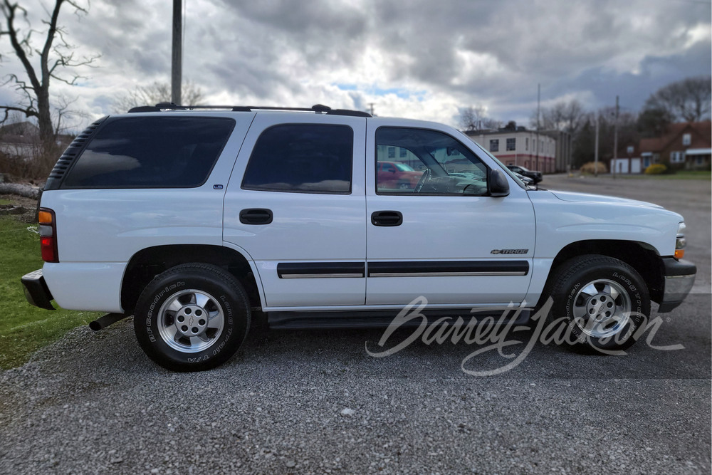 2001 CHEVROLET TAHOE - Side Profile - 257191